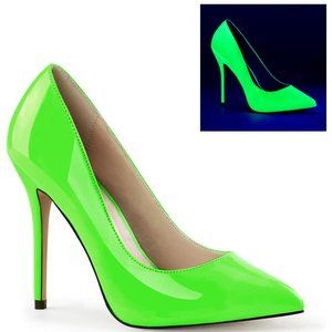 Opulent Glow Pointed Heels